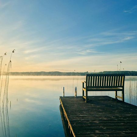 Ferien Am See Groß Sarau エクステリア 写真